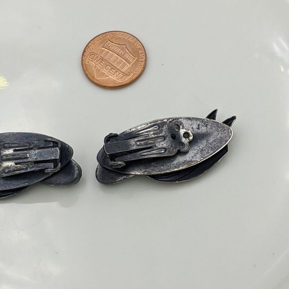 Vintage Blue Green Dark Silver Wing Clip Earrings - Picture 8 of 10